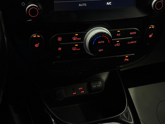 Kia Soul Prestige, 2018 года, пробег 164500 км