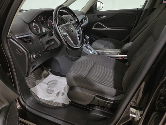 Opel Zafira, 2013 года, пробег 156228 км