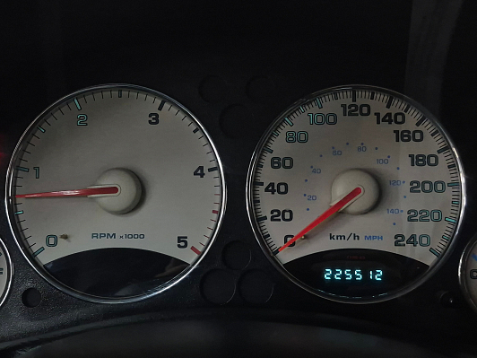 Jeep Cherokee, 2004 года, пробег 225511 км