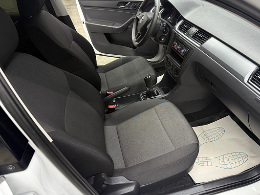 Skoda Rapid Ambition, 2016 года, пробег 50028 км