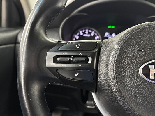 Kia Rio Luxe, 2018 года, пробег 109040 км