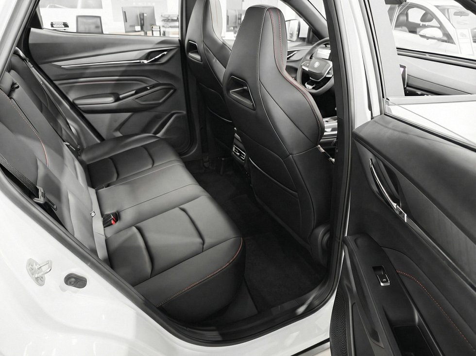 Changan CS35 Max Техно, белый