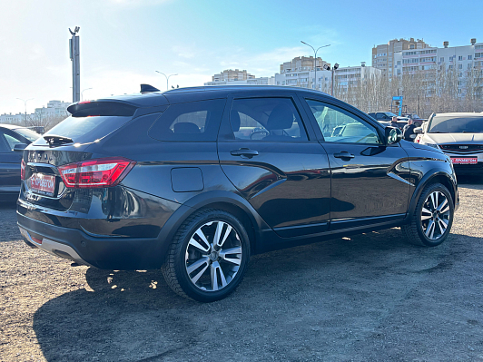 Lada (ВАЗ) Vesta Luxe, 2018 года, пробег 117278 км