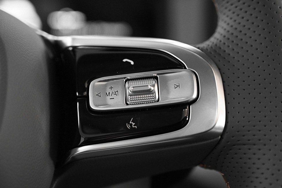 GAC GS8 GL (5 мест), черный