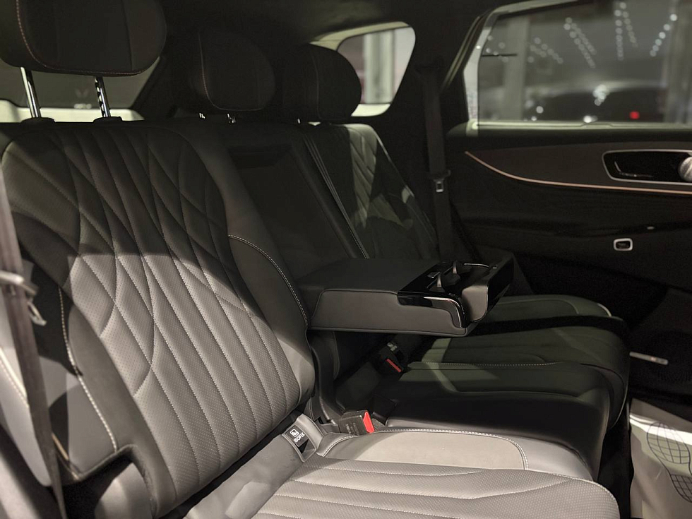 Jaecoo J8 Комфорт, черный