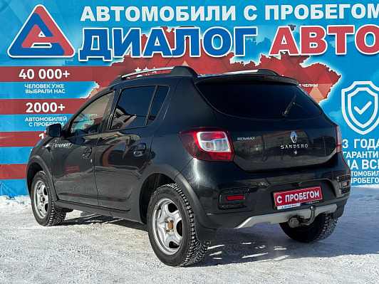 Renault Sandero Stepway Drive, 2019 года, пробег 120100 км