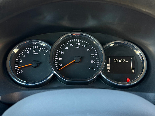 Renault Sandero Life, 2021 года, пробег 70000 км