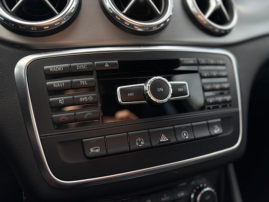 Mercedes-Benz GLA GLA 250 4MATIC Особая серия, 2015 года, пробег 177393 км