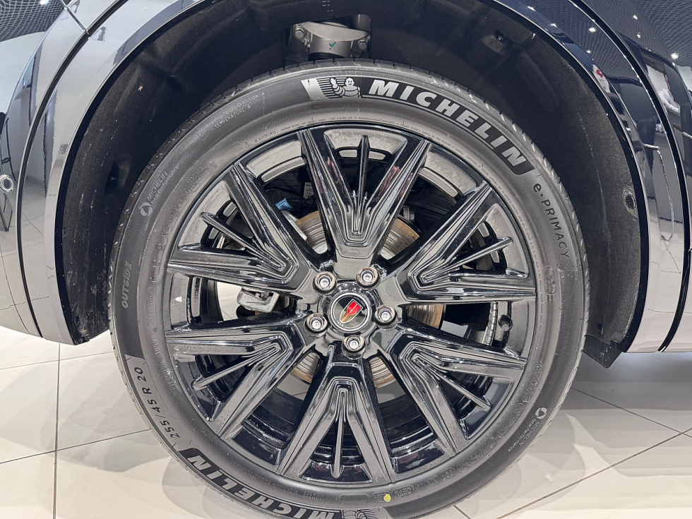Hongqi HS5 Делюкс (Deluxe), черный