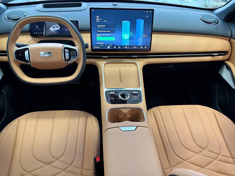 Geely EX5 EM-i Макс, серебряный