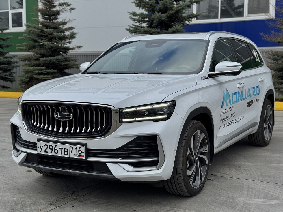 Geely Monjaro Flagship, белый