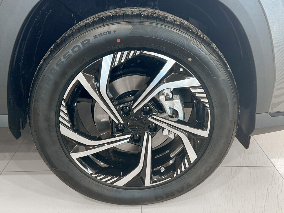 Geely Cityray Флагман, серый