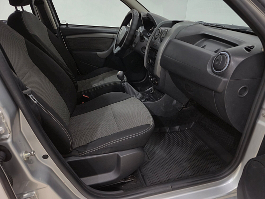 Renault Duster Life, 2016 года, пробег 211240 км