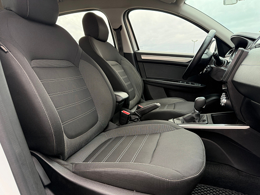 Renault Arkana Style, 2021 года, пробег 117385 км