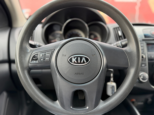 Kia Cerato, 2013 года, пробег 182382 км
