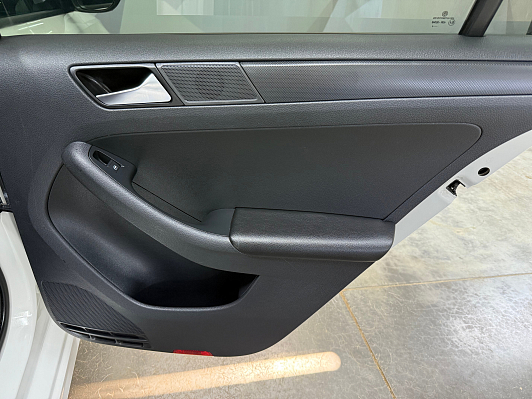 Volkswagen Jetta, 2015 года, пробег 106837 км