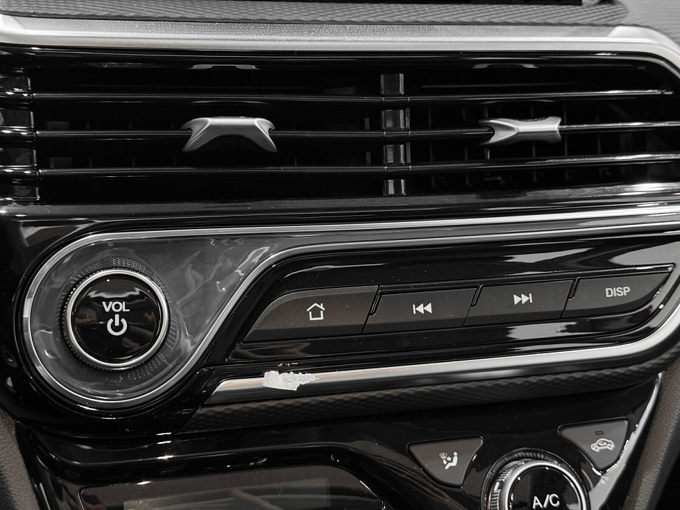 Changan Alsvin Люкс, красный