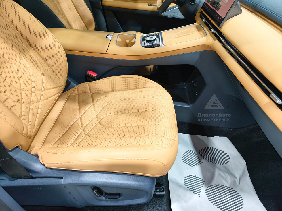 Geely EX5 Гибрид Макс EM-i, серый
