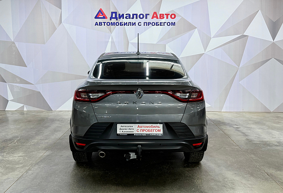 Renault Arkana Life, 2019 года, пробег 61110 км