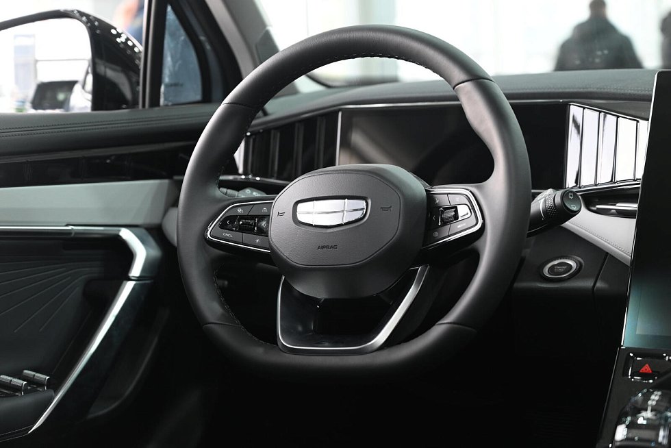 Geely Atlas Люкс, голубой