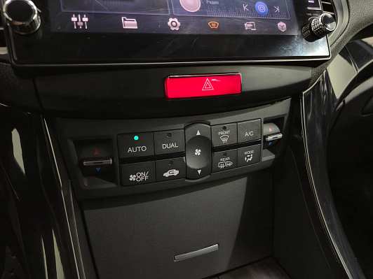 Honda Accord, 2011 года, пробег 189473 км