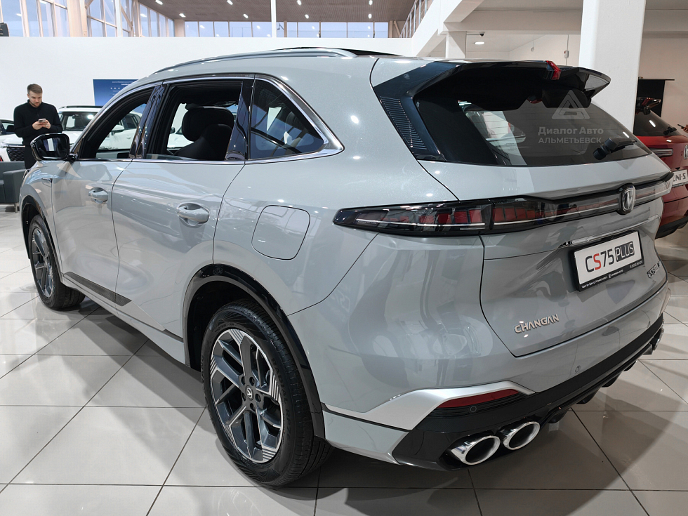Changan CS75 Plus Люкс, серый