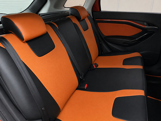 Lada (ВАЗ) Vesta Luxe Multimedia (2017-2019), 2018 года, пробег 118992 км