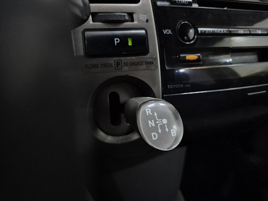 Toyota Prius, 2004 года, пробег 220553 км