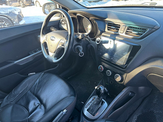 Kia Rio Luxe, 2016 года, пробег 159214 км
