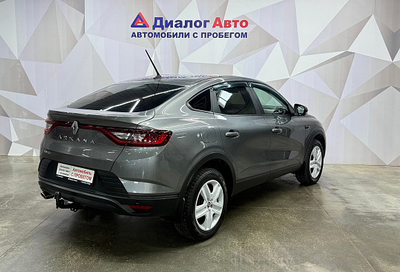 Renault Arkana Life, 2019 года, пробег 61110 км