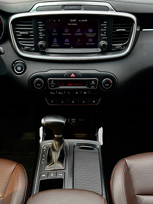 Kia Sorento Prestige, 2019 года, пробег 175443 км