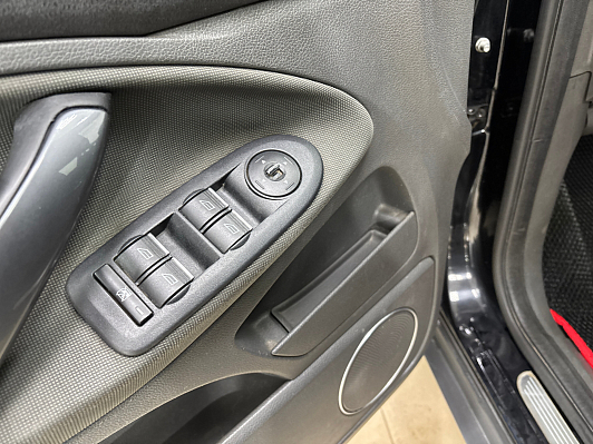 Ford Kuga Titanium, 2010 года, пробег 219975 км