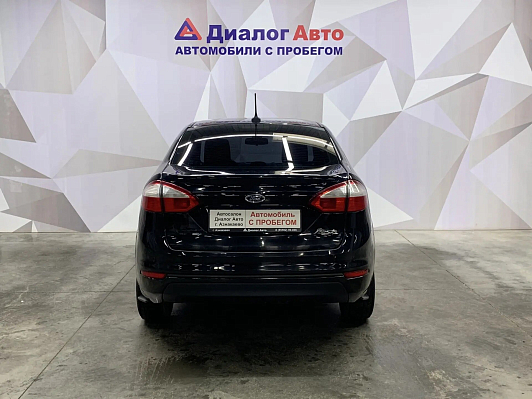 Ford Fiesta Ambiente, 2016 года, пробег 250638 км