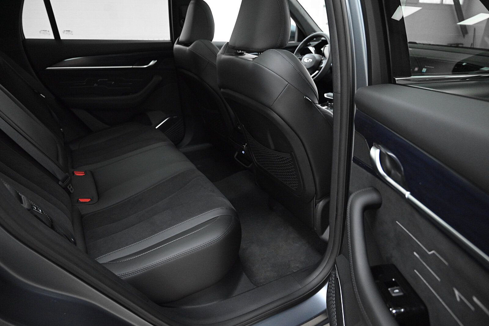 Geely Monjaro Exclusive (2023-2025), серый