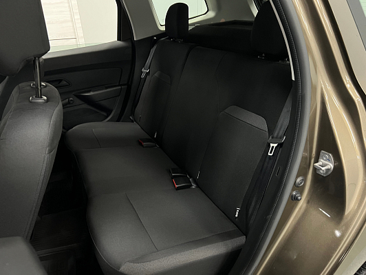 Renault Duster Access, 2021 года, пробег 66000 км