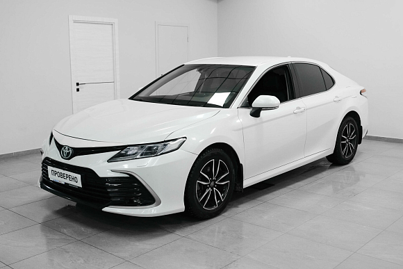 Toyota Camry Элеганс, 2021 года, пробег 107046 км
