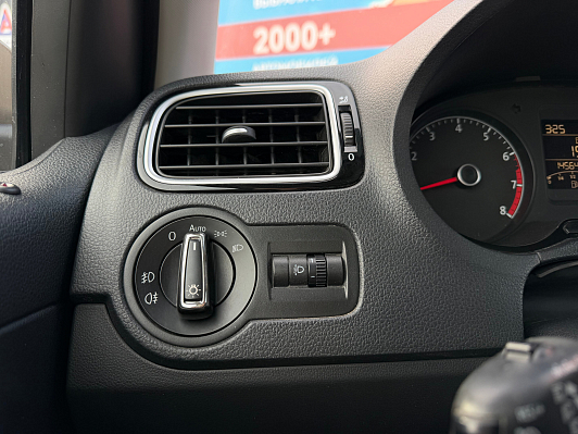 Volkswagen Polo Highline, 2019 года, пробег 145622 км