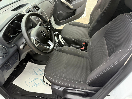 Renault Logan Drive, 2021 года, пробег 69977 км
