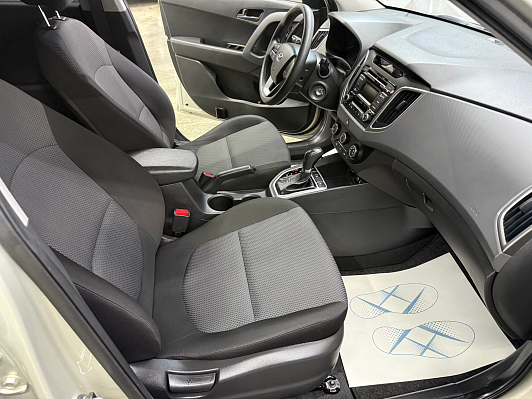 Hyundai Creta Active + Winter + Light 2019, 2019 года, пробег 112160 км