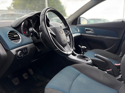 Chevrolet Cruze LS, 2012 года, пробег 151259 км