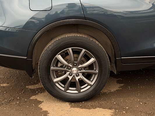 Nissan X-Trail SE, 2017 года, пробег 112000 км