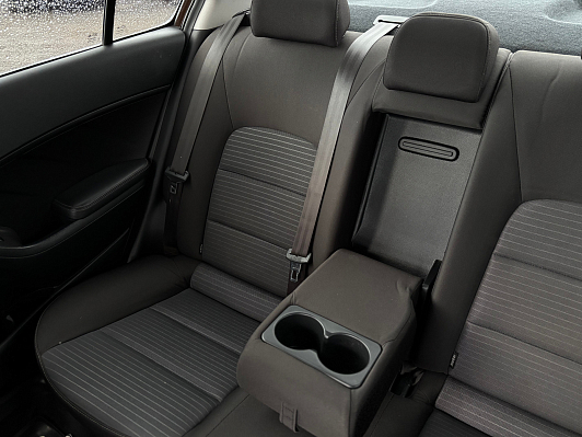 Kia Cerato Luxe, 2018 года, пробег 141625 км