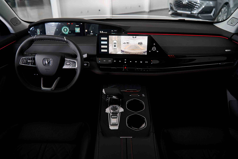 Changan UNI-K Техно, белый