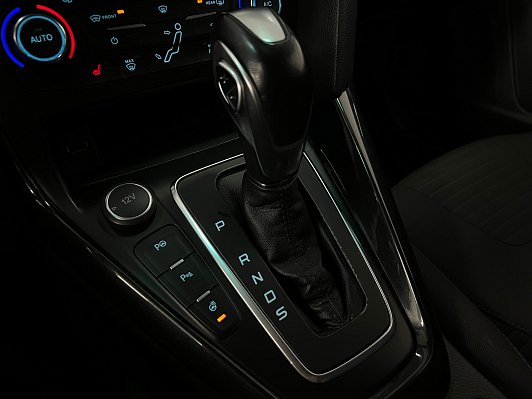 Ford Focus Titanium, 2017 года, пробег 87409 км