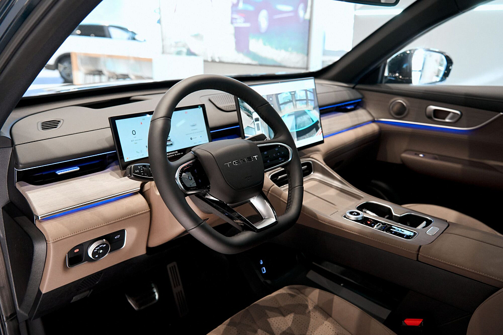 Tenet T8 Ультра 4WD, зеленый