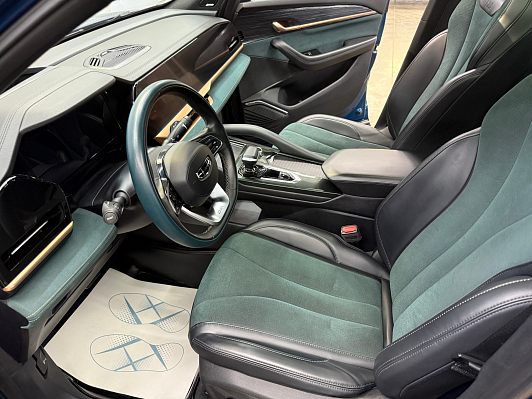 Geely Monjaro Flagship (2023-2025), 2022 года, пробег 72100 км