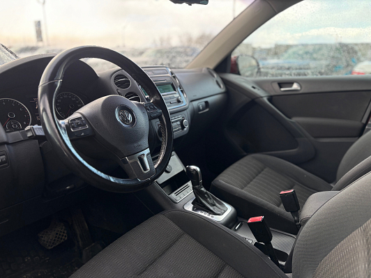 Volkswagen Tiguan Adventure, 2012 года, пробег 216200 км