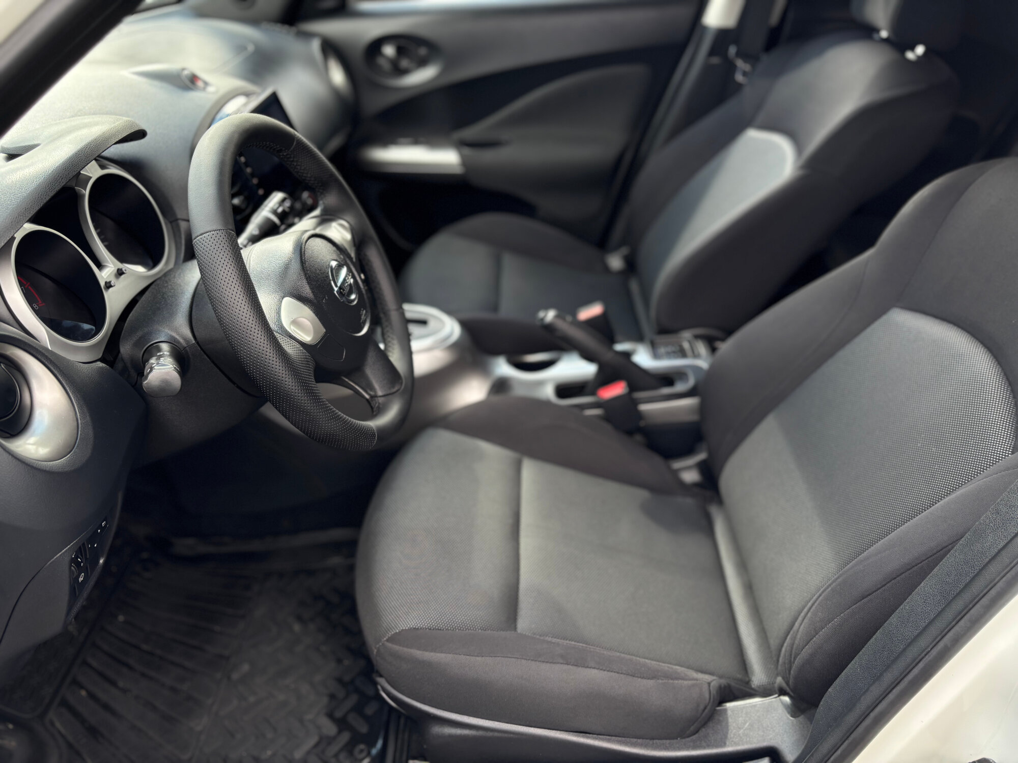 Nissan Juke SE+ Sport, 2013 года, пробег 103284 км