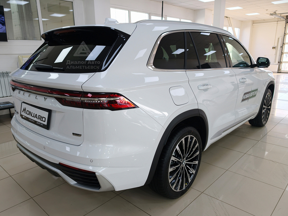 Geely Monjaro Флагман, белый