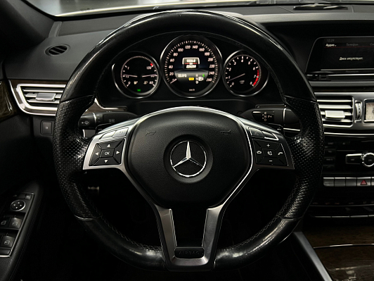 Mercedes-Benz E-Класс E200 Особая серия, 2014 года, пробег 228230 км